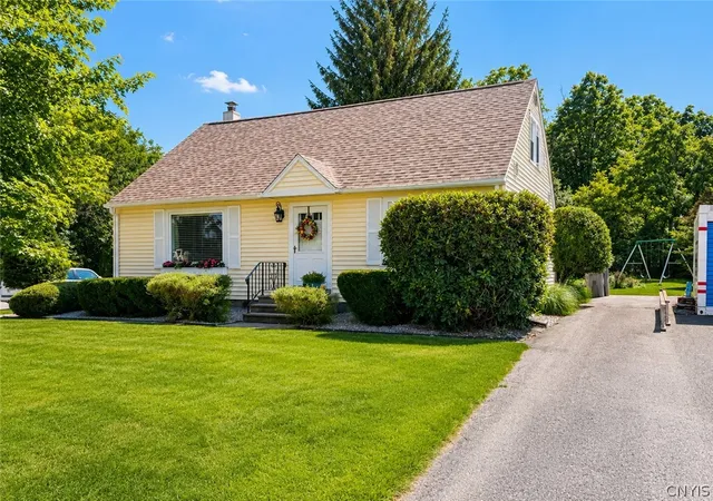 Photo 3 of Sale Pending at 1101 Jervis Ave, Rome, NY 13440 | MLS# S1698319 | Listing updated on 2026-07-29