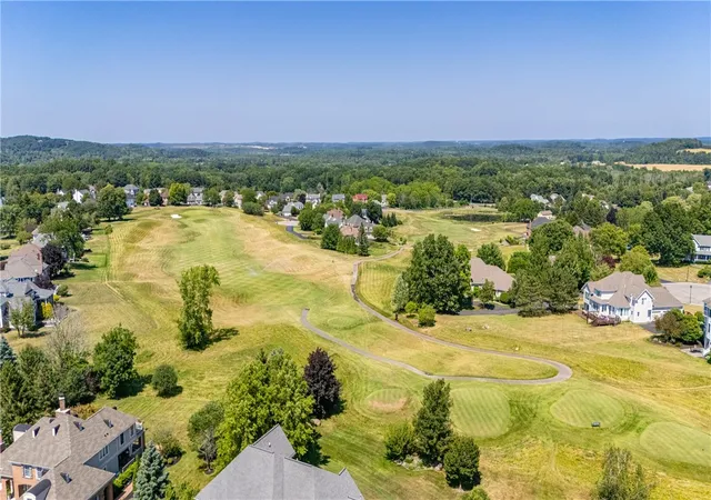 4th image of 59 Cobblecreek Rd, Victor, NY 14564 | MLS# R1696543