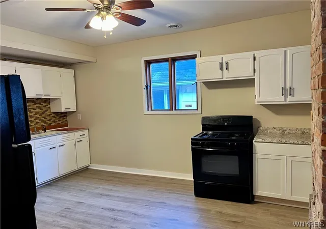Listing Photo 4 - Condo for sale in building located at 91 Weiss St, Buffalo, NY 14206