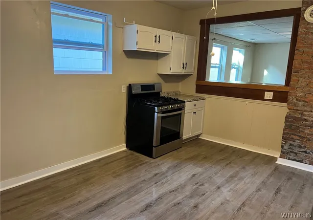 Listing Photo 5 - Condo for sale in building located at 91 Weiss St, Buffalo, NY 14206