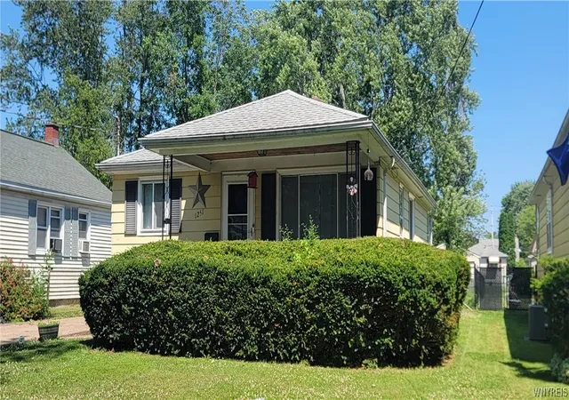 Photo 1 of Sale Pending at 1251 94th Street, Niagara Falls, NY 14304 | MLS# B1698375 | Listing updated on 2026-07-20
