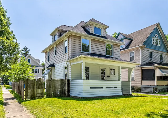 1st image of 351 Selye Ter, Rochester, NY 14613 | MLS# R1698415