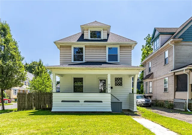 3rd image of 351 Selye Ter, Rochester, NY 14613 | MLS# R1698415