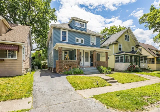 3rd image of 28-30 Allandale Ave, Rochester, NY 14610 | MLS# R1698621