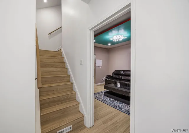 Listing Photo 4 - Condo for sale in building located at 466 4th St, Niagara Falls, NY 14301