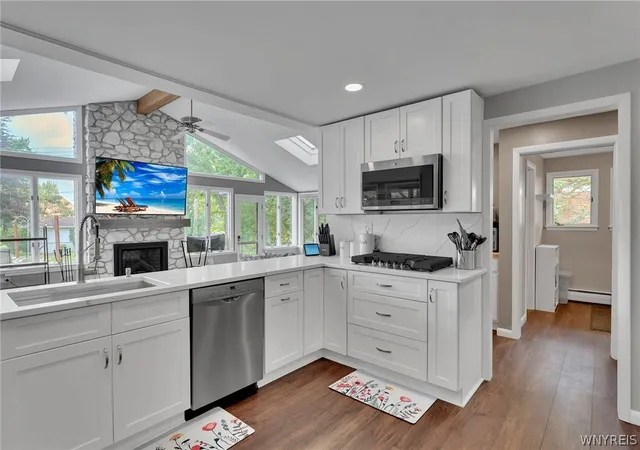 Photo 3 of Sale Pending at 9230 Valley Strm Rd, Clarence, NY 14031 | MLS# B1698442 | Listing updated on 2026-07-30
