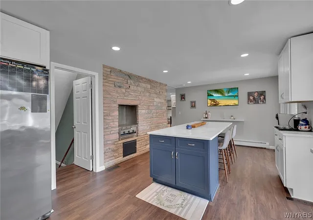 Photo 4 of Sale Pending at 9230 Valley Strm Rd, Clarence, NY 14031 | MLS# B1698442 | Listing updated on 2026-07-30