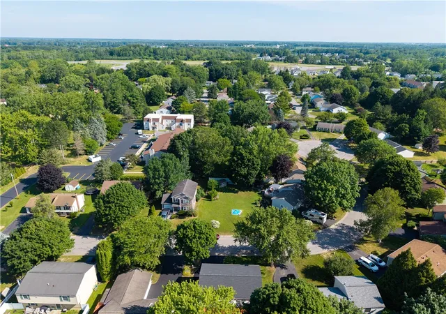 50th image of 13 Trillium Ln, West Henrietta, NY 14586 | MLS# R1696338