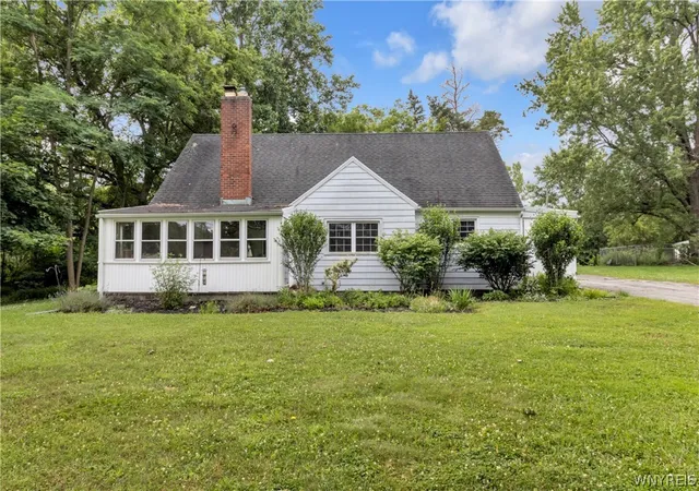 Photo 2 of Sale Pending at 3808 Pearl St Rd, Batavia, NY 14020 | MLS# B1696916 | Listing updated on 2026-07-28