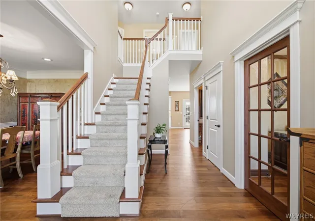 5th image of 6 Parliament Ln, Lancaster, NY 14086 | MLS# B1698691