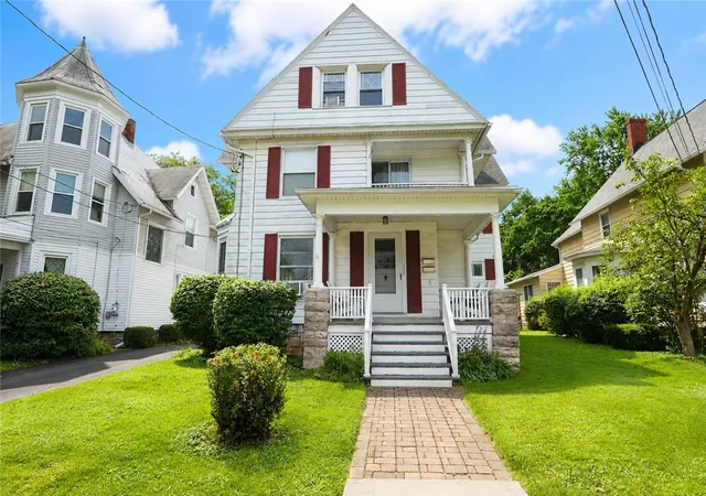 Photo 2 of Sale Pending at 237 Washington St, Geneva, NY 14456 | MLS# R1697831 | Listing updated on 2026-07-23