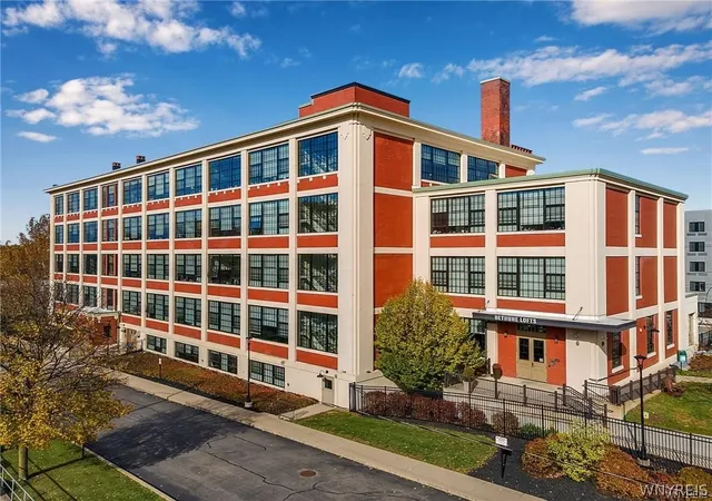 1st image of 2917 Main St #300, Buffalo, NY 14214 | MLS# B1698470
