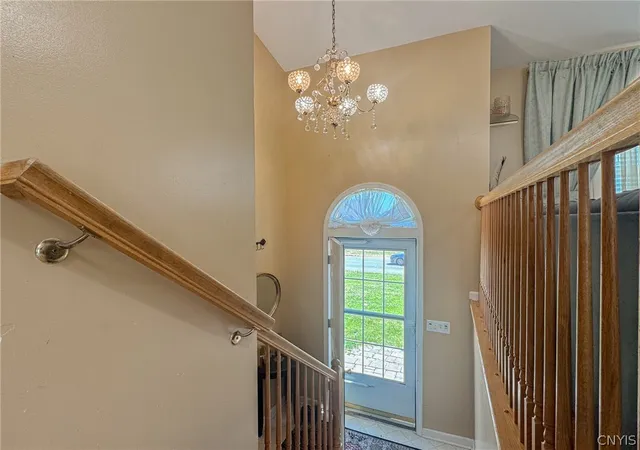 Photo 3 of Single family home for sale at 5022 Dongara Ln, Clay, NY 13041 | MLS# S1698152 | Listing updated on 2026-07-21