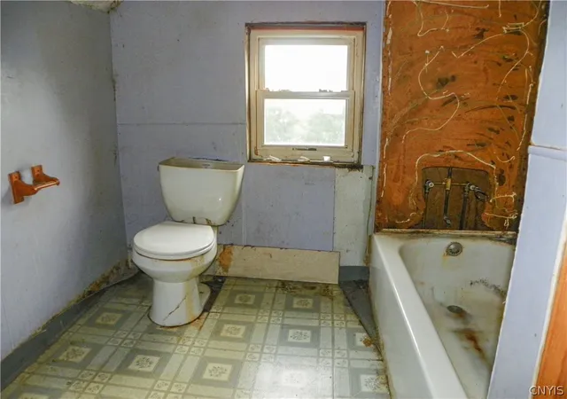 20th image of 231 Palmer St, Watertown, NY 13601 | MLS# S1698767
