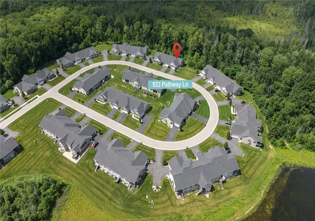 4th image of 933 Pathway Ln, Webster, NY 14580 | MLS# R1697583