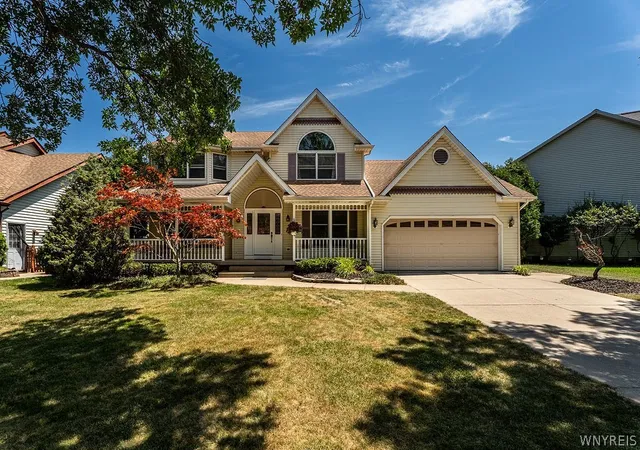 1st image of 2 Meadow Spring Ct, East Amherst, NY 14051 | MLS# B1696854