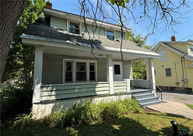 Photo 2 of Single family home for sale at 114 Maurice Ave, Syracuse, NY 13207 | MLS# S1698833 | Listing updated on 2026-07-28