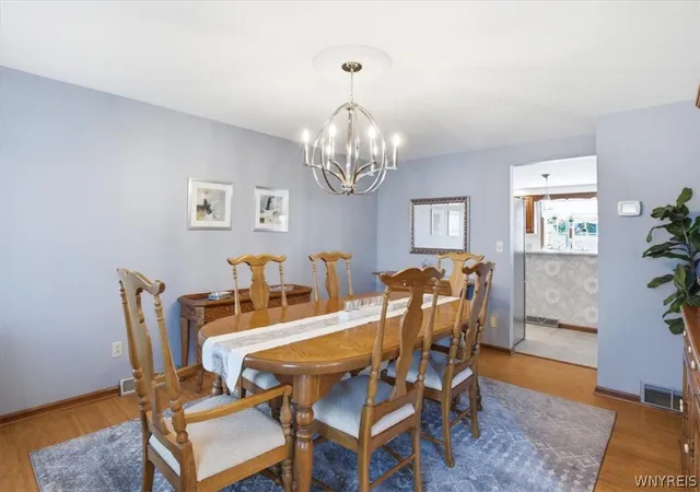 5th image of 3698 Meadowbrook, Wheatfield, NY 14120 | MLS# B1698553