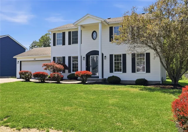 2nd image of 582 Bram Hall Dr, Rochester, NY 14626 | MLS# R1698659