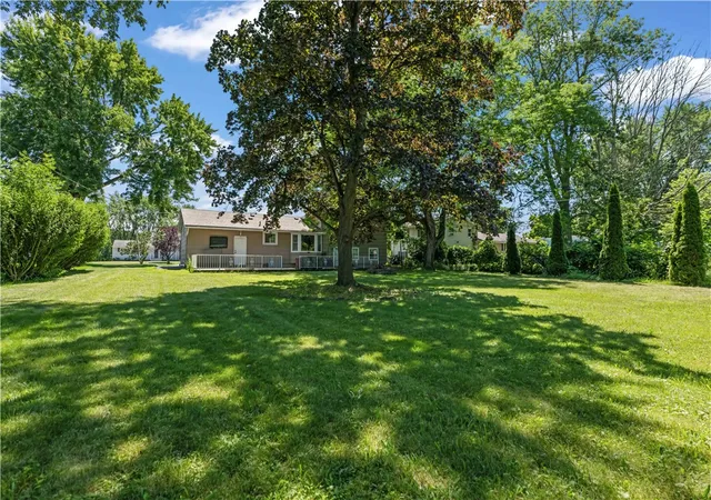 41st image of 412 Wildwood Dr, Rochester, NY 14616 | MLS# R1687900