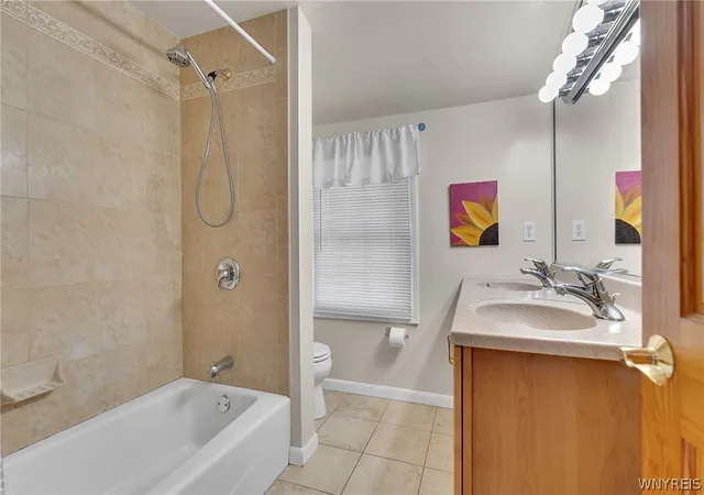 29th image of 9 Marlee Dr, Tonawanda, NY 14150 | MLS# B1698234