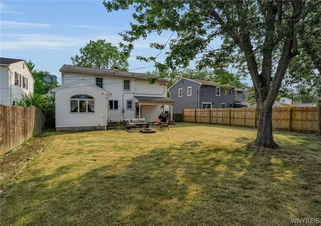 4th image of 9 Marlee Dr, Tonawanda, NY 14150 | MLS# B1698234