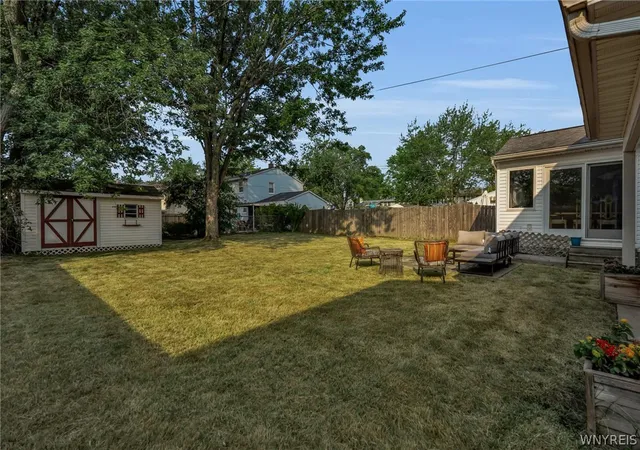 5th image of 9 Marlee Dr, Tonawanda, NY 14150 | MLS# B1698234