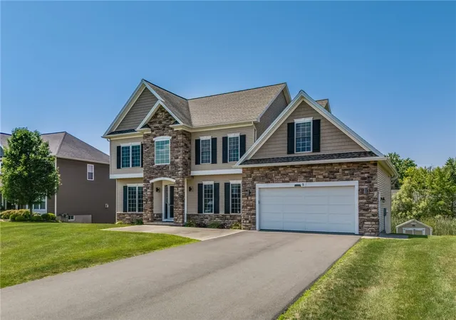 2nd image of 5 W Bellaqua Estates Dr, Chili, NY 14624 | MLS# R1692129