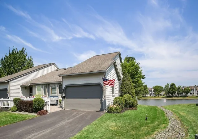 1st image of 189 Summerhaven Dr S, East Syracuse, NY 13057 | MLS# S1698826