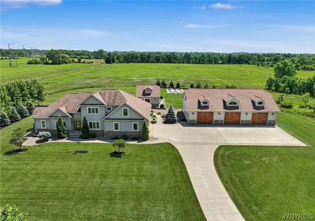 2nd image of 11831 Clarence Center Rd, Akron, NY 14001 | MLS# B1697179
