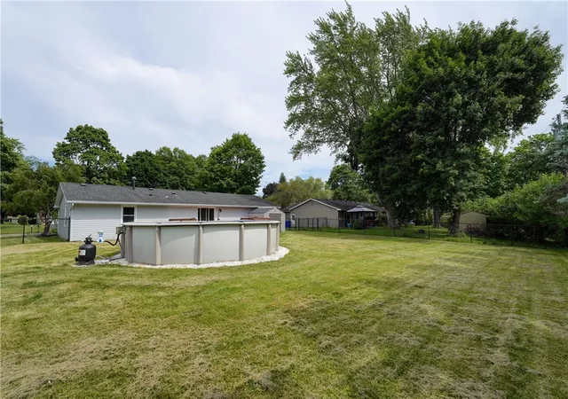 4th image of 13 Sunridge Dr, Chili, NY 14624 | MLS# R1698482