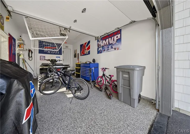 38th image of 312 Summerhaven Dr N, Manlius, NY 13057 | MLS# S1698840