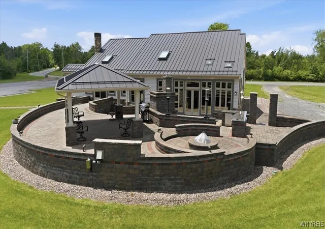 4th image of 6428 Bartz Rd, Lockport, NY 14094 | MLS# B1681861