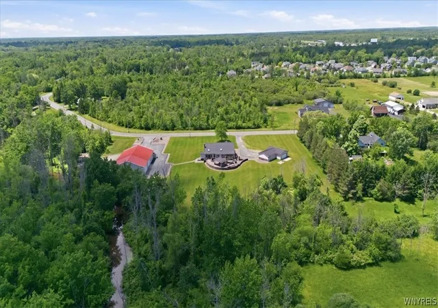 50th image of 6428 Bartz Rd, Lockport, NY 14094 | MLS# B1681861