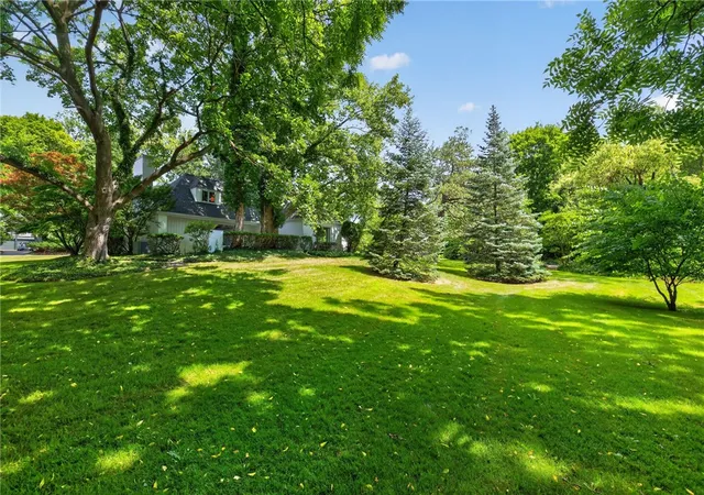 50th image of 25 Oak Ln, Rochester, NY 14610 | MLS# R1698715