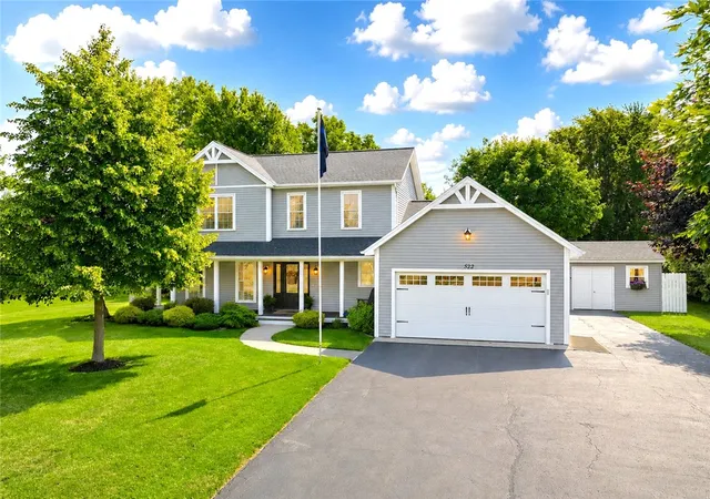 1st image of 522 Salt Rd, Webster, NY 14580 | MLS# R1698478