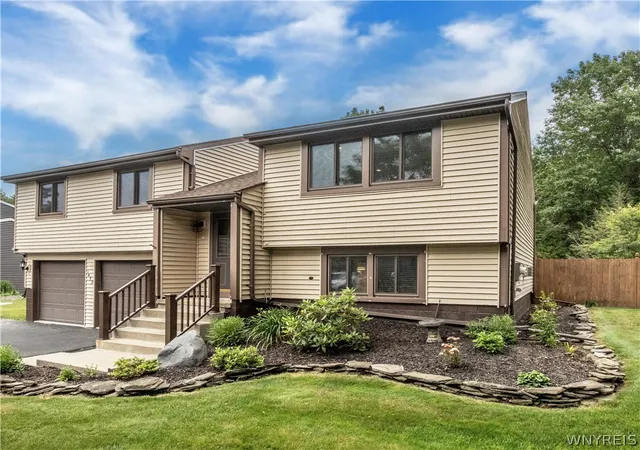 Photo 1 of Sale Pending at 1452 Darlington Dr, Derby, NY 14047 | MLS# B1698547 | Listing updated on 2026-07-28