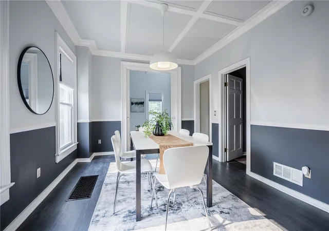 5th image of 95 Alexander St, Rochester, NY 14620 | MLS# R1698184