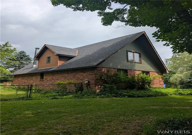 4th image of 13220 Big Tree Rd, East Aurora, NY 14052 | MLS# B1695721