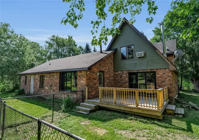 5th image of 13220 Big Tree Rd, East Aurora, NY 14052 | MLS# B1695721