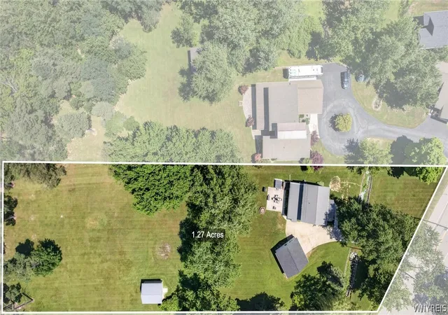 2nd image of 1890 Center Rd, Buffalo, NY 14224 | MLS# B1698194