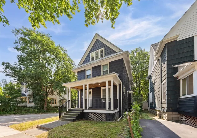 4th image of 1062 Exchange St, Rochester, NY 14608 | MLS# R1675262
