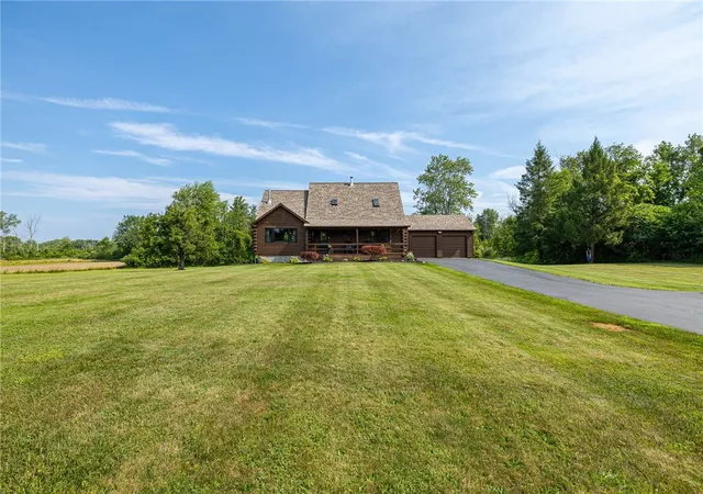 3rd image of 4440 Brick Schoolhouse Rd, Hamlin, NY 14464 | MLS# R1698944