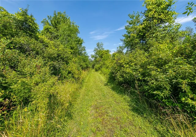 50th image of 4440 Brick Schoolhouse Rd, Hamlin, NY 14464 | MLS# R1698944