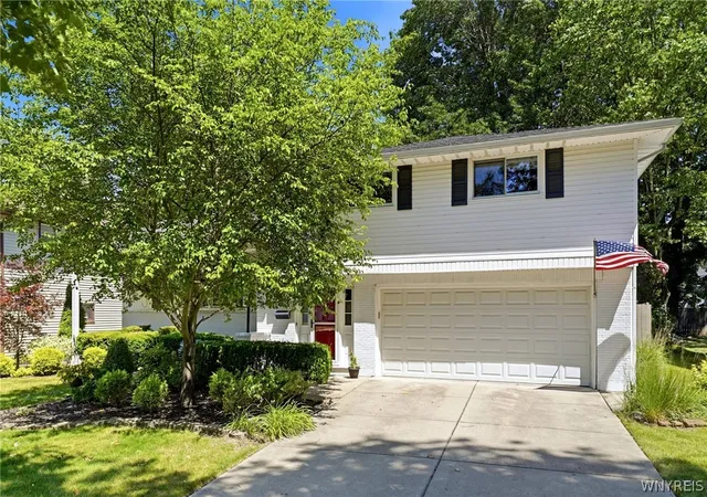Photo 2 of Sale Pending at 83 Wickham Dr, Buffalo, NY 14221 | MLS# B1698917 | Listing updated on 2026-07-28