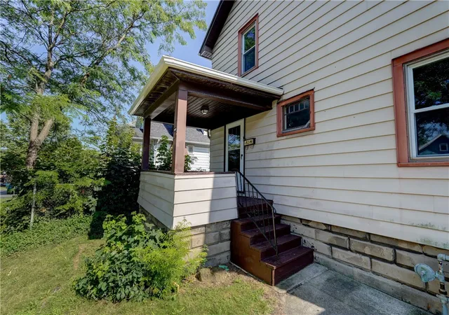 Listing Photo 4 - Condo for sale in building located at 457 Pullman Ave, Rochester, NY 14615