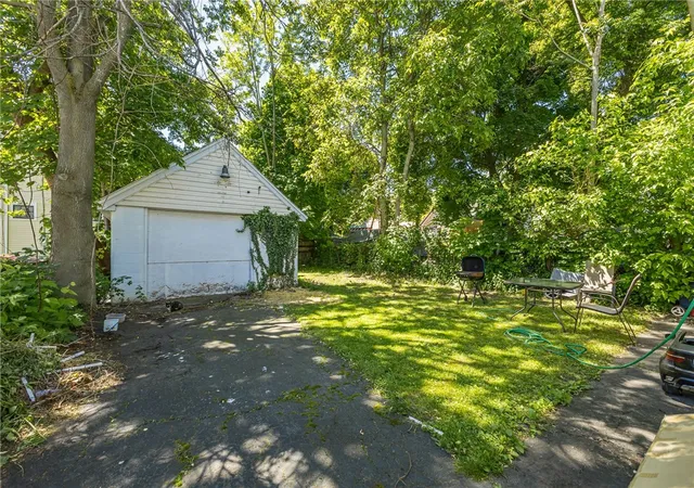 Photo 2 of Sale Pending at 269 Fernwood Ave, Rochester, NY 14621 | MLS# R1699024 | Listing updated on 2026-07-29