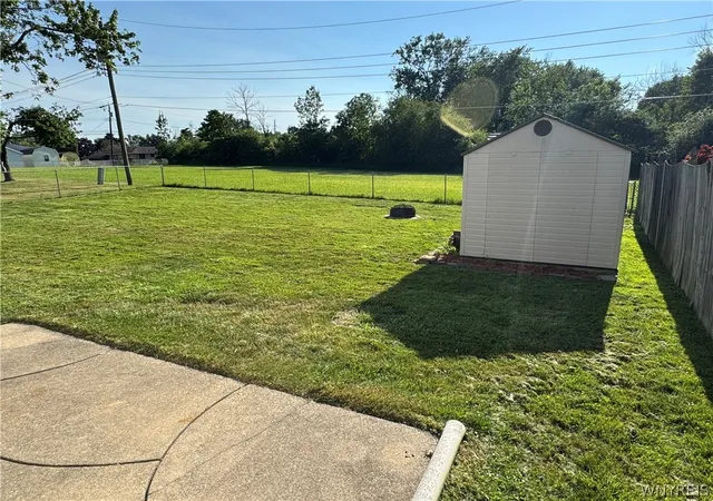 50th image of 40 Sebring Dr, Depew, NY 14043 | MLS# B1698847