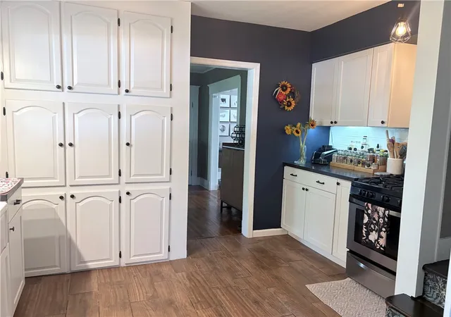 Photo 4 of Sale Pending at 150 Stuart Ave, Newark, NY 14513 | MLS# R1691825 | Listing updated on 2026-07-27