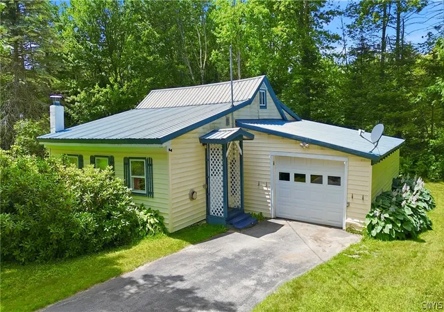1st image of 687 Curtiss Rd, Little Falls, NY 13365 | MLS# S1699065